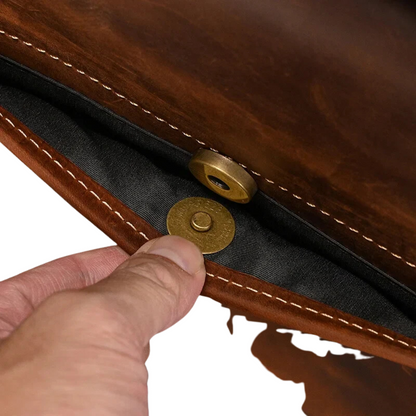 ﻿Brown Loop Leather Briefcase
